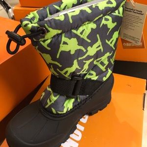 Frosty winter boots kids size 12